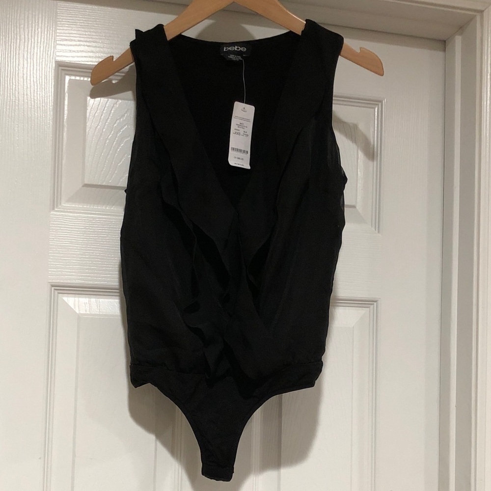bebe Black Ruffle-Trim V-Neck Sleeveless Bodysuit